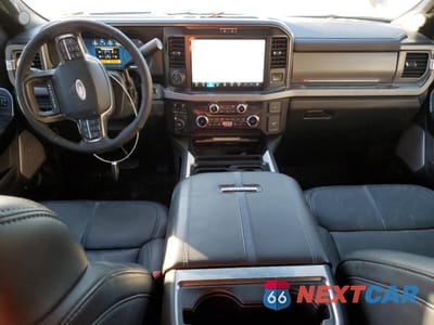 Zdjęcie 8 z 13 samochodu: 2025 FORD F350 SUPER DUTY VIN:1FT8W3BM1SEC36679 - miniatura