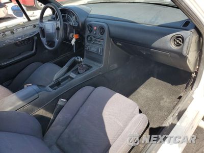 Zdjęcie 8 z 13 samochodu: 1990 MAZDA MX-5 MIATA VIN:JM1NA3512L0128217 - miniatura
