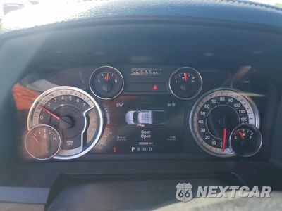 Zdjęcie 9 z 12 samochodu: 2013 RAM 1500 LARAMIE VIN:1C6RR7NT4DS647625 - miniatura