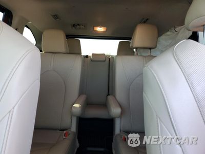 Zdjęcie 10 z 16 samochodu: 2025 TOYOTA HIGHLANDER HYBRID LIMITED VIN:5TDXBRCH3SS668308 - miniatura