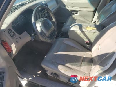 Zdjęcie 7 z 12 samochodu: 1999 MERCURY MOUNTAINEER VIN:4M2ZU55P8XUJ39871 - miniatura