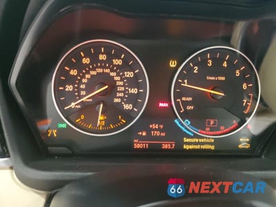 Zdjęcie 9 z 13 samochodu: 2016 BMW X1 XDRIVE28I VIN:WBXHT3C37G5F66189 - miniatura