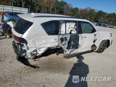 Trzecie zdjęcie samochodu z tyłu: 2024 LEXUS LX 600 BASE VIN:JTJGB7CX2R4054932 - miniatura