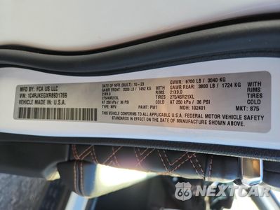 Zdjęcie 13 z 14 samochodu: 2024 JEEP GRAND CHEROKEE L SUMMIT VIN:1C4RJKEGXR8931769 - miniatura