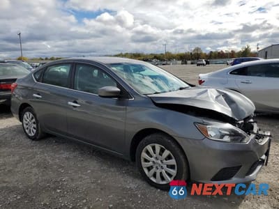 Czwarte zdjęcie samochodu z boku: 2019 NISSAN SENTRA S VIN:3N1AB7AP6KY290372 - miniatura