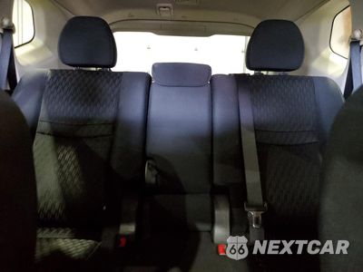 Zdjęcie 10 z 15 samochodu: 2018 NISSAN ROGUE S VIN:KNMAT2MV1JP511139 - miniatura