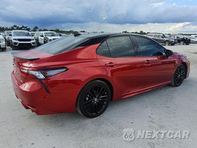 Trzecie zdjęcie samochodu z tyłu: 2024 TOYOTA CAMRY XSE VIN:4T1K61AK3RU262996 - miniatura