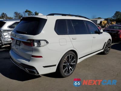 Trzecie zdjęcie samochodu z tyłu: 2019 BMW X7 XDRIVE40I VIN:5UXCW2C58KL082896 - miniatura