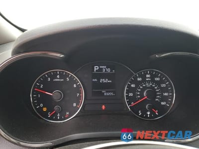 Zdjęcie 9 z 12 samochodu: 2017 KIA FORTE LX VIN:3KPFK4A77HE108612 - miniatura