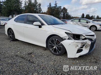 Czwarte zdjęcie samochodu z boku: 2020 TOYOTA CAMRY SE VIN:4T1G11AK5LU340092 - miniatura