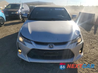 Piąte zdjęcie samochodu w środku: 2014 TOYOTA SCION TC VIN:JTKJF5C71E3086443 - miniatura