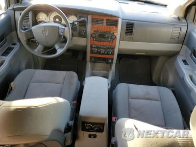 Zdjęcie 8 z 13 samochodu: 2007 DODGE DURANGO SLT VIN:1D8HB48237F580220 - miniatura