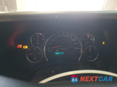 Zdjęcie 9 z 13 samochodu: 2021 CHEVROLET EXPRESS G2500 - CARGO VAN VIN:1GCWGAF77M1309822 - miniatura