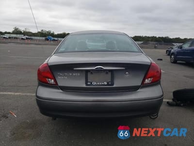 Zdjęcie 6 z 13 samochodu: 2002 FORD TAURUS SES VIN:1FAFP55U02A196202 - miniatura