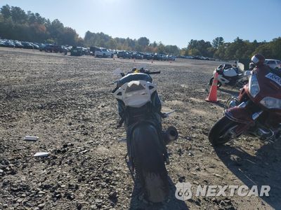 Czwarte zdjęcie samochodu z boku: 2010 BMW S 1000 RR VIN:WB1051705AZV41374 - miniatura