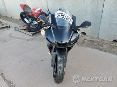 Drugie zdjęcie samochodu z przodu: 2024 YAMAHA YZFR1 VIN:JYARN66E5RA004093 - miniatura