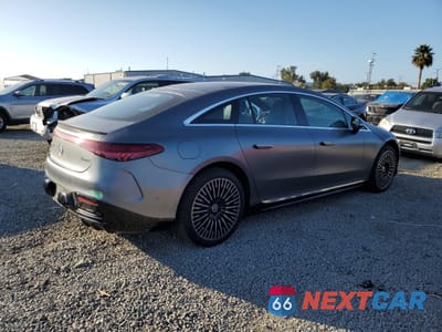 Trzecie zdjęcie samochodu z tyłu: 2022 MERCEDES-BENZ EQS SEDAN 580 4MATIC VIN:W1KCG4EBXNA019284 - miniatura
