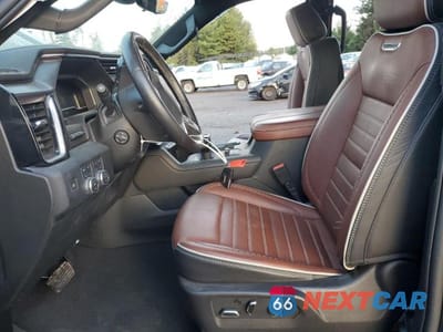 Zdjęcie 7 z 12 samochodu: 2023 GMC SIERRA K1500 DENALI ULTIMATE VIN:1GTUUHE87PZ191991 - miniatura