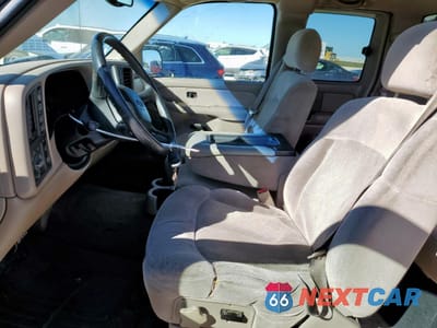 Zdjęcie 7 z 12 samochodu: 2002 CHEVROLET SILVERADO K1500 VIN:2GCEK19T521201905 - miniatura