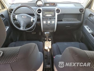Zdjęcie 8 z 15 samochodu: 2006 TOYOTA SCION XB VIN:JTLKT324264035131 - miniatura