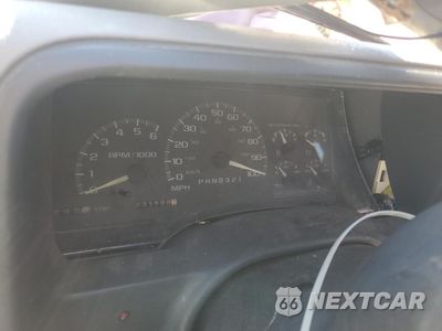 Zdjęcie 9 z 13 samochodu: 1997 CHEVROLET GMT-400 K1500 VIN:2GCEK19R8V1258205 - miniatura