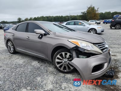 Czwarte zdjęcie samochodu z boku: 2013 HYUNDAI AZERA GLS VIN:KMHFH4JG4DA262377 - miniatura