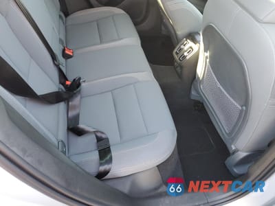 Zdjęcie 11 z 15 samochodu: 2023 POLESTAR 2 VIN:YSMEG3KA0PL131743 - miniatura