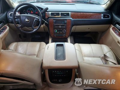 Zdjęcie 8 z 14 samochodu: 2007 CHEVROLET SUBURBAN K1500 VIN:1GNFK163X7J175993 - miniatura