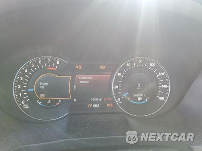 Zdjęcie 9 z 14 samochodu: 2016 FORD EXPLORER PLATINUM VIN:1FM5K8HT1GGA53316 - miniatura