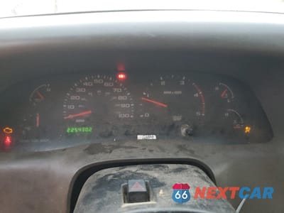 Zdjęcie 9 z 14 samochodu: 2002 FORD F250 SUPER DUTY VIN:1FTNF21F32EA92309 - miniatura