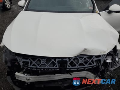 Zdjęcie 11 z 12 samochodu: 2022 MERCEDES-BENZ CLA 250 4MATIC VIN:W1K5J4HB9NN249610 - miniatura