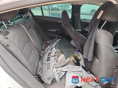 Zdjęcie 10 z 11 samochodu: 2017 CHEVROLET CRUZE LT VIN:1G1BE5SM4H7186824 - miniatura