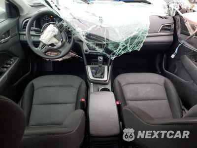 Zdjęcie 8 z 15 samochodu: 2018 HYUNDAI ELANTRA SEL VIN:5NPD84LF8JH281793 - miniatura