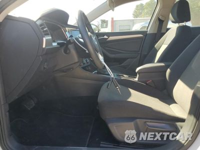 Zdjęcie 7 z 13 samochodu: 2019 VOLKSWAGEN JETTA S VIN:3VWC57BU3KM171751 - miniatura
