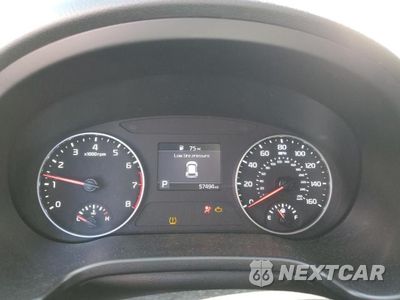 Zdjęcie 9 z 13 samochodu: 2021 KIA SELTOS S VIN:KNDEUCAA1M7202801 - miniatura