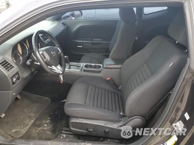 Zdjęcie 7 z 12 samochodu: 2013 DODGE CHALLENGER SXT VIN:2C3CDYAG8DH674799 - miniatura