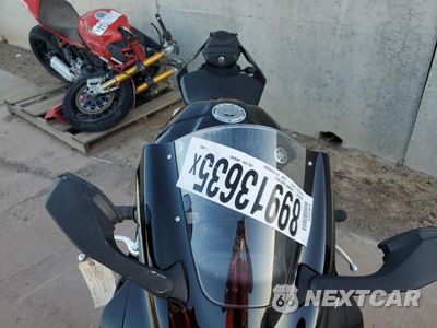 Piąte zdjęcie samochodu w środku: 2024 YAMAHA YZFR1 VIN:JYARN66E5RA004093 - miniatura