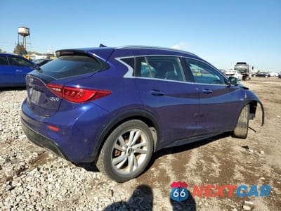Trzecie zdjęcie samochodu z tyłu: 2017 INFINITI QX30 BASE VIN:SJKCH5CP2HA029160 - miniatura