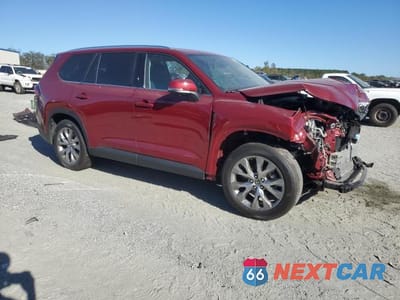 Czwarte zdjęcie samochodu z boku: 2024 TOYOTA GRAND HIGHLANDER XLE VIN:5TDAAAA58RS002641 - miniatura
