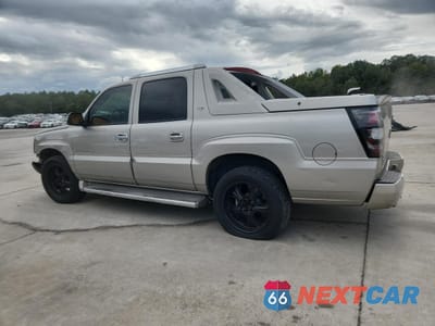 Drugie zdjęcie samochodu z przodu: 2005 CADILLAC ESCALADE EXT VIN:3GYEK62N55G137587 - miniatura