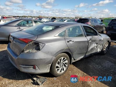Trzecie zdjęcie samochodu z tyłu: 2016 HONDA CIVIC EX VIN:2HGFC2F75GH545748 - miniatura