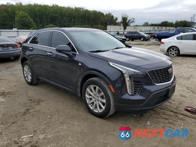 Czwarte zdjęcie samochodu z boku: 2023 CADILLAC XT4 LUXURY VIN:1GYAZAR44PF107219 - miniatura