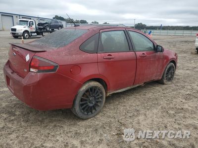 Trzecie zdjęcie samochodu z tyłu: 2001 FORD FOCUS VIN:1FAHP3GNXAW226049 - miniatura