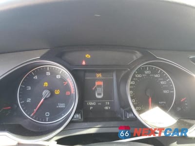 Zdjęcie 9 z 12 samochodu: 2011 AUDI A5 PREMIUM PLUS VIN:WAULFAFH7BN003639 - miniatura