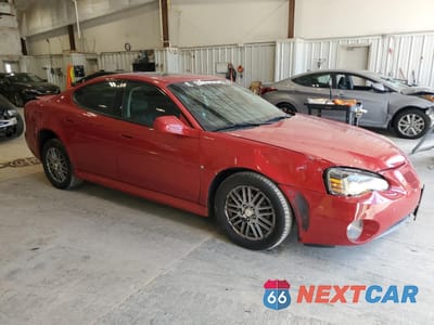 Czwarte zdjęcie samochodu z boku: 2008 PONTIAC GRAND PRIX VIN:2G2WP552281166666 - miniatura