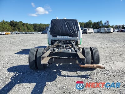Zdjęcie 6 z 12 samochodu: 2017 FORD F-450 CHASSIS XLT 6.7L TURBO DIESEL VIN:1FD0X4GT8HED35066 - miniatura