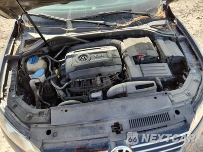 Zdjęcie 11 z 12 samochodu: 2015 VOLKSWAGEN PASSAT S VIN:1VWAT7A36FC098758 - miniatura