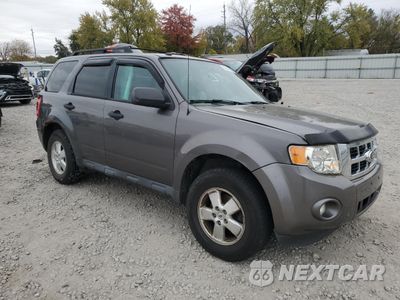 Czwarte zdjęcie samochodu z boku: 2011 FORD ESCAPE XLT VIN:1FMCU0D73BKB42211 - miniatura