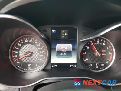 Zdjęcie 9 z 12 samochodu: 2017 MERCEDES-BENZ C 63 AMG-S VIN:55SWF8HB5HU230125 - miniatura