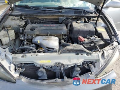 Zdjęcie 11 z 11 samochodu: 2004 TOYOTA CAMRY LE VIN:4T1BE32K24U300403 - miniatura